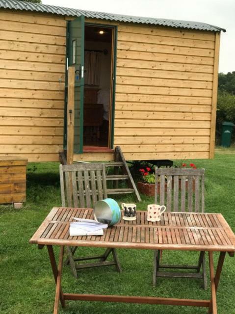 Shepherdshuts-Southeast Hotell Ashford  Exteriör bild
